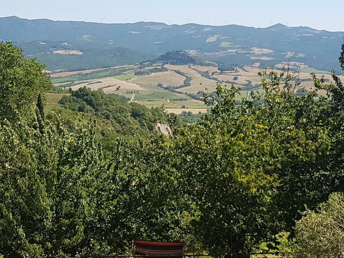La Bellana Lägenhet Guardistallo Exteriör bild